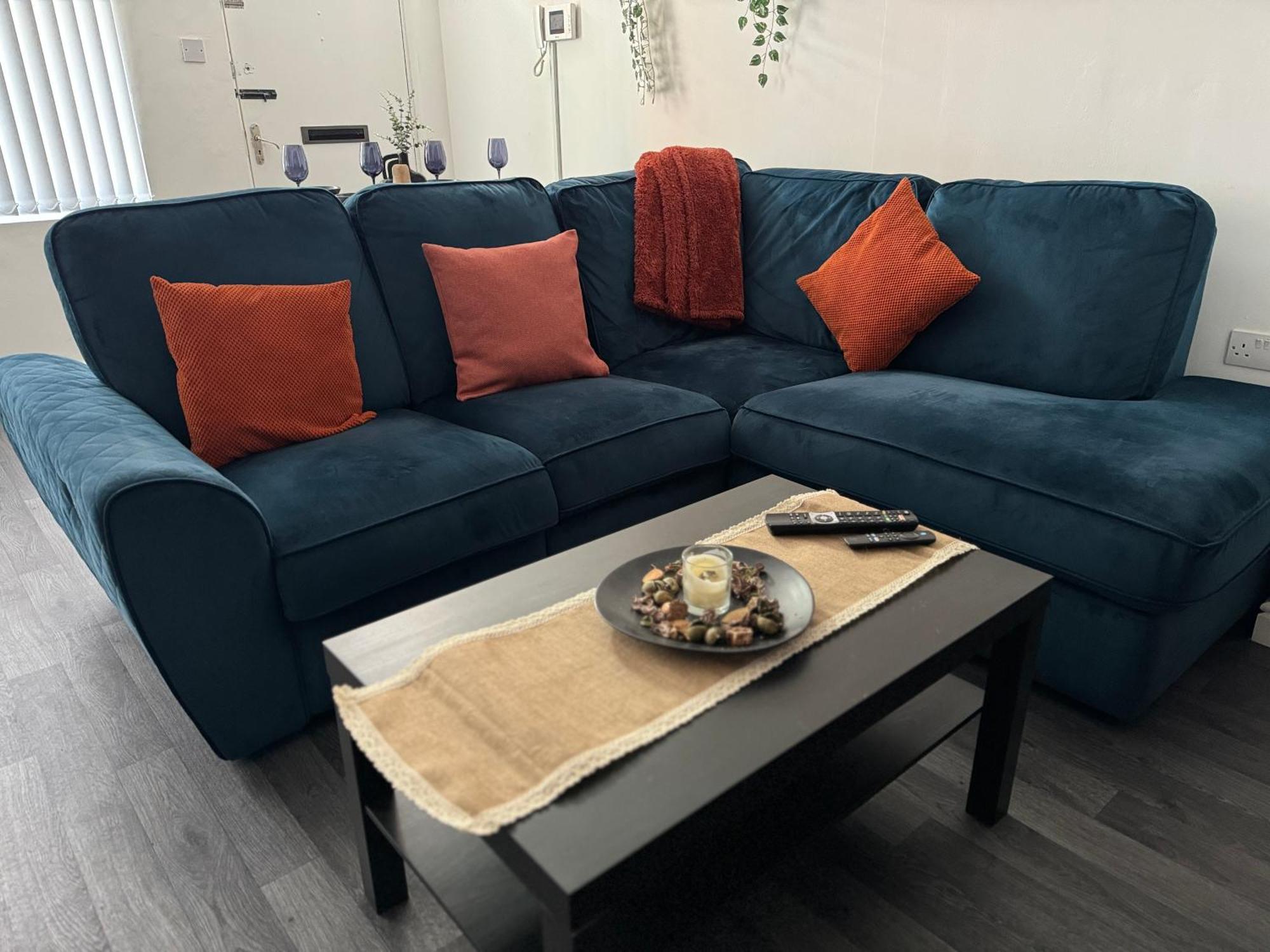 Group Bookings: Up To 30 Guests Across 5 Spacious Flats! Keyless Access Free Wifi & Parking Бирмингем Экстерьер фото